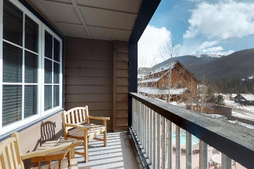 The Dakota Outpost image 1