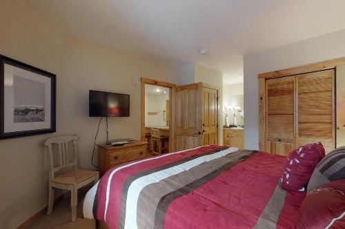 The Dakota Outpost image 20